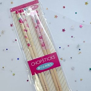 Sanrio Hello Kitty Bamboo Chopsticks